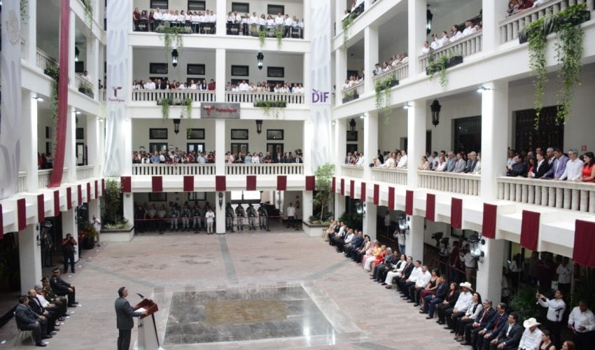 Inaugura Américo rehabilitación de Palacio de Gobierno de Tamaulipas y devela escudos de los 43&nbsp;municipios