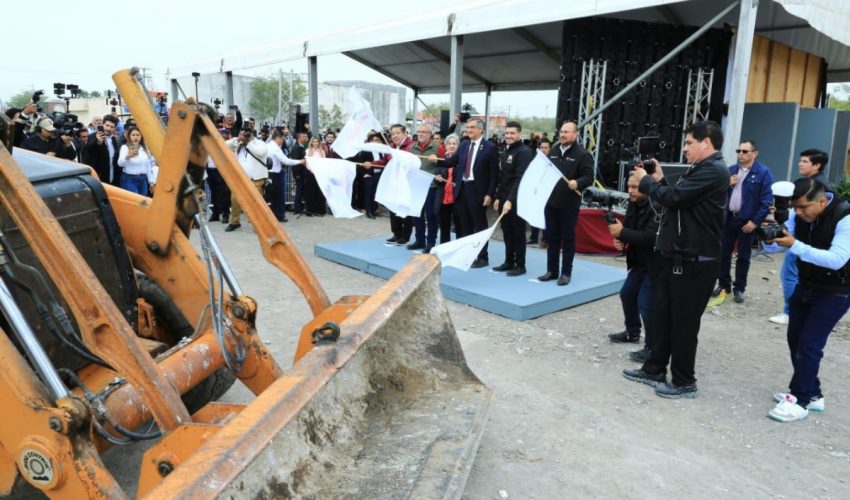 Asiste Américo al 199 aniversario de Matamoros; entrega obras y&nbsp;patrullas