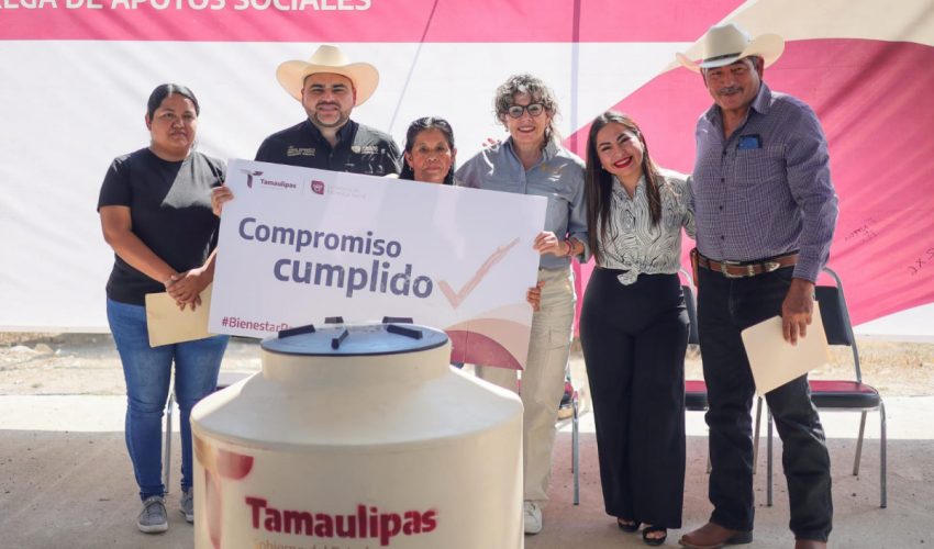 Lleva SEBIEN tinacos a Villa de&nbsp;Casas