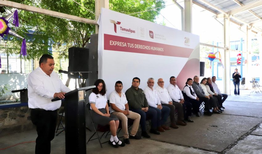 Realizan SEBIEN y Preparatoria Federalizada N° 1 Feria «Expresa tus Derechos&nbsp;Humanos»