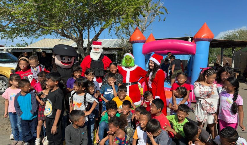 Menores de El Mezquital tienen convivencia navideña con la Guardia&nbsp;Estatal