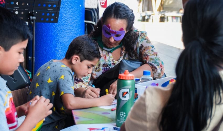 Disfrutan niñas, niños y familias de la Celebración de las Infancias 2025 del ITCA, con temática artística y&nbsp;cultural