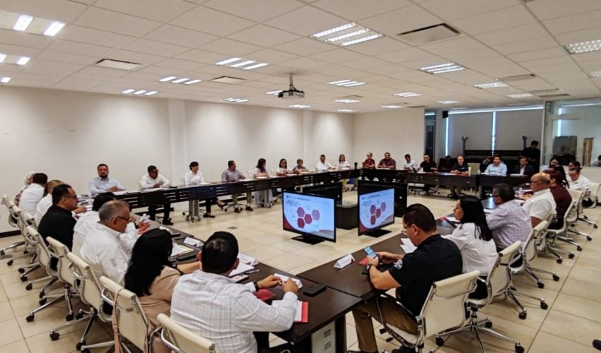 Afina SET estrategia de absorción en educación media&nbsp;superior