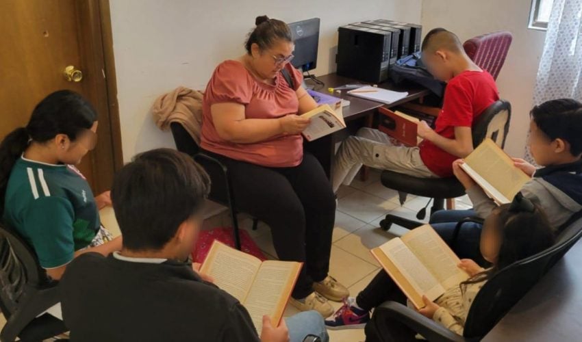 Adolescente en conflicto con la Ley Penal recibe certificado de&nbsp;secundaria