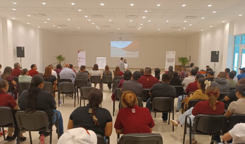 Imparte Secretaría del Trabajo taller “Trabajo en Equipo” a personal del Ayuntamiento de Nuevo&nbsp;Laredo