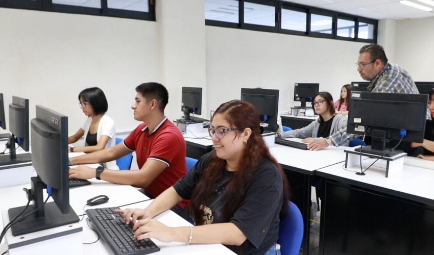 Por estrenar nueva carrera en Inteligencia Artificial y Robótica en la UT&nbsp;Matamoros