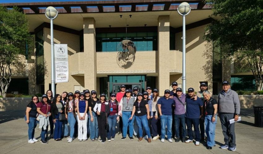 Asisten estudiantes y docentes de la UTTN al 29.º Congreso Anual de Comercio del Hemisferio&nbsp;Occidental