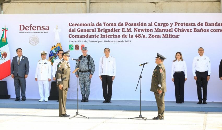 Asiste gobernador Américo Villarreal a toma de protesta del comandante interino de la 48 Zona&nbsp;Militar